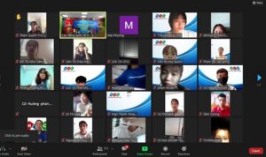 review chương trình học trực tuyến